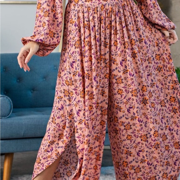 “Flower me Pretty set”: flowy pants with matching top. NWT - Picture 10 of 10